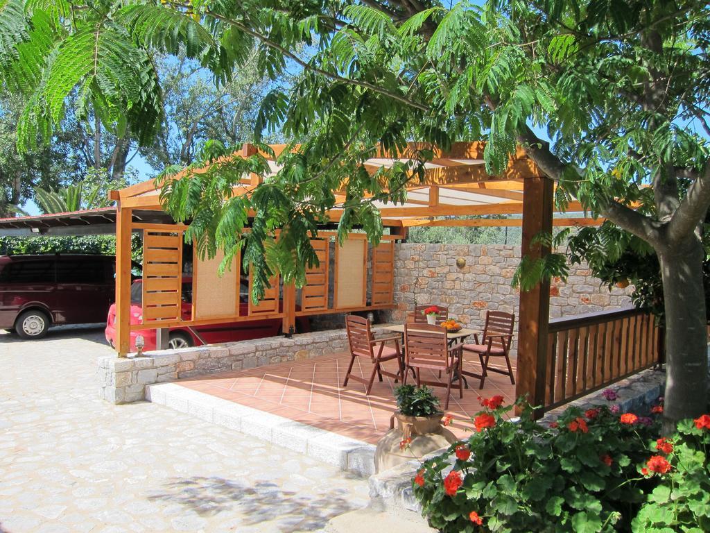 Estia Holiday Gythio Exteriér fotografie